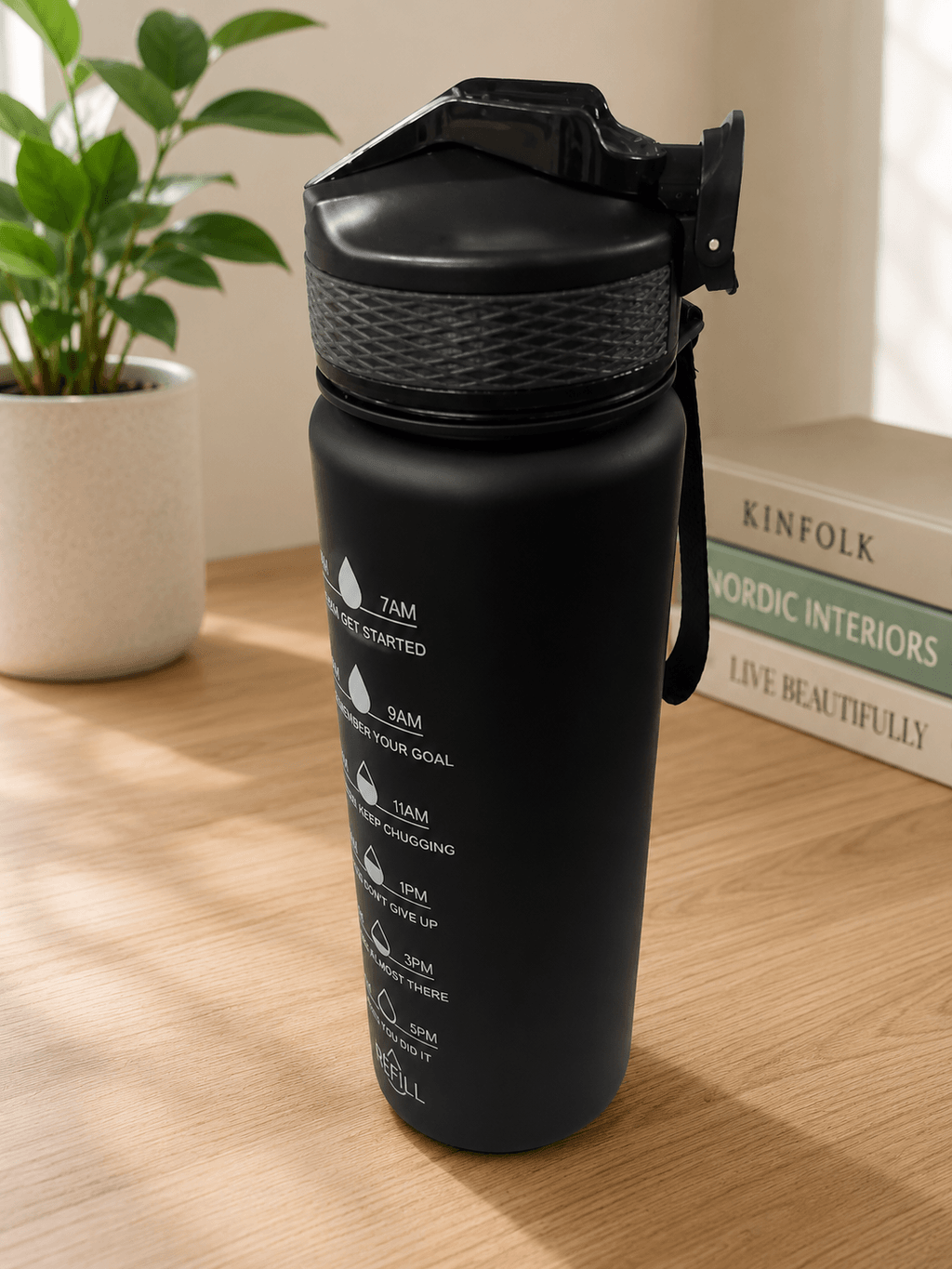 Plastic water bottle 1 l